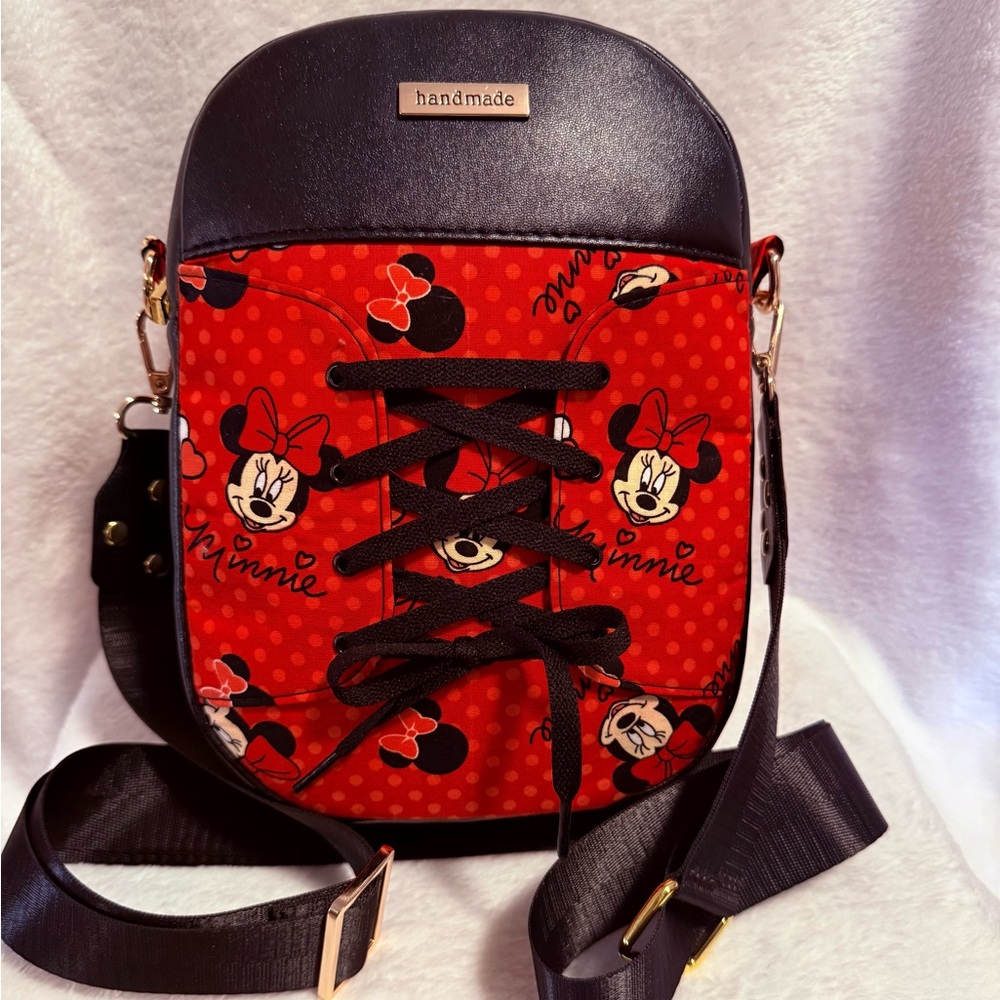 Red Bow Lace Crossbody